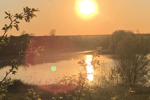 Вечір на водоймі